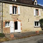 Lägenhet La Maison De Zelia Boissieres (Lot)